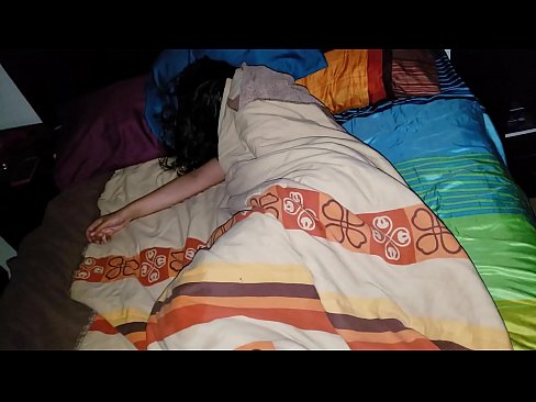 ❤️ Stepson oo garaacaya hooyadeed oo yar intay seexanayso. ️ Muqaal dabada %so.com-porn-mz.ru ❤